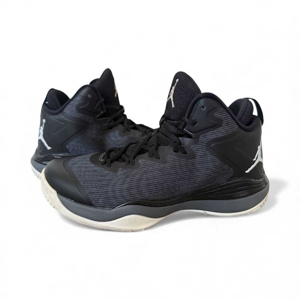 Jordan Flight Origin 3 – Black/White – Size 6Y